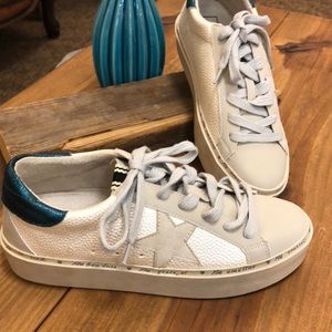 Shu shop petula beige new sneaker